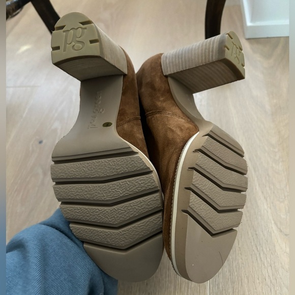 NEW Paul Green | Sloane Lug Sole Bootie Toffee Soft Suede Brown Sz 7/9.5 - Picture 7 of 8